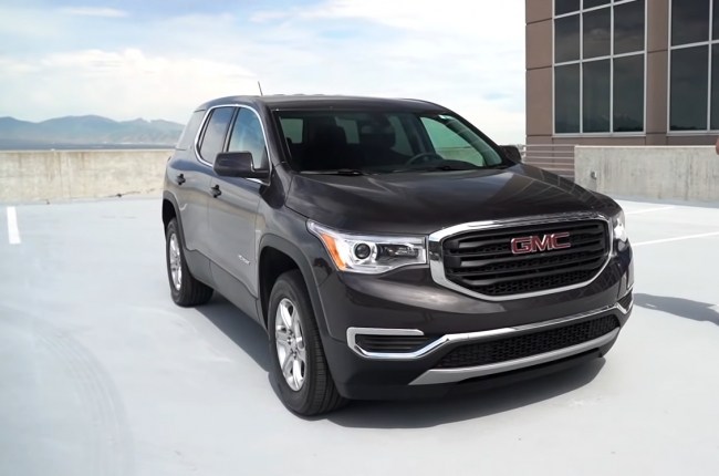GMC Acadia: великий тест-драйв американського позашляховика