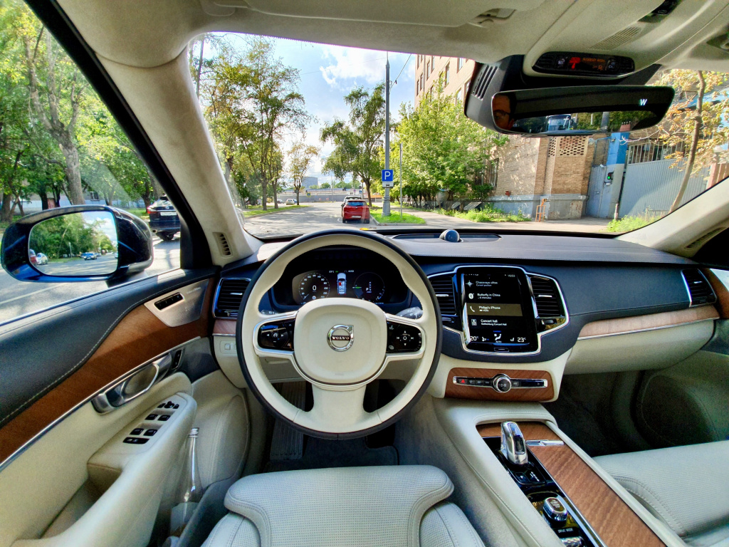 XC90 10.jpg