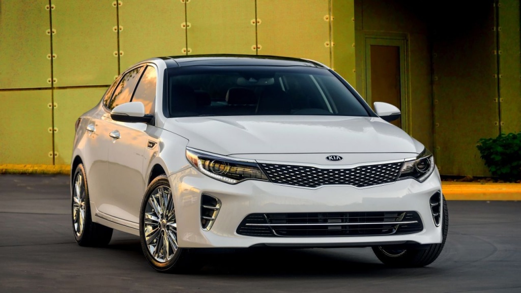 KIA Optima 2017.jpg KIA Optima 2017.jpg
