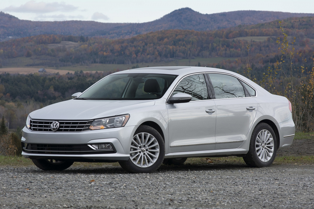 Volkswagen Passat B8.jpg Volkswagen Passat B8.jpg