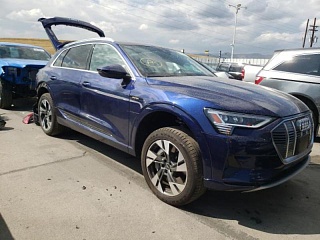 AUDI E-TRON PREMIUM 2021