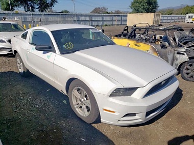 FORD MUSTANG 2014