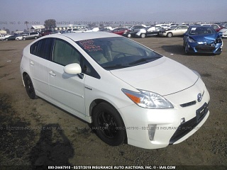   TOYOTA PRIUS, 2012