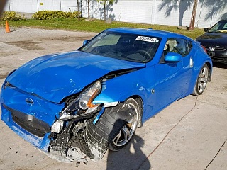 NISSAN 370Z