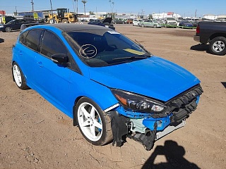 FORD FOCUS RS 2018
