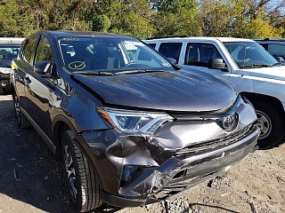 TOYOTA RAV4 LE 2018
