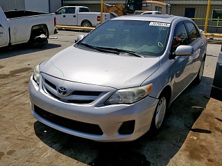 TOYOTA COROLLA BASE 2011