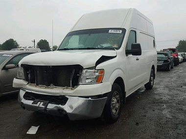 NISSAN NV 2013
