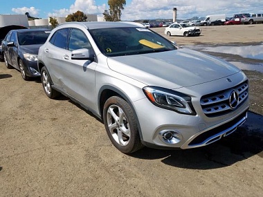 MERCEDES-BENZ GLA 250 4MATIC 2018