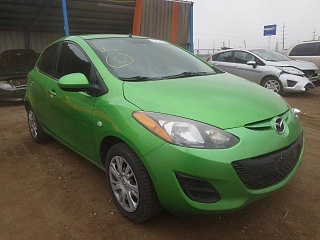 MAZDA 2 2012