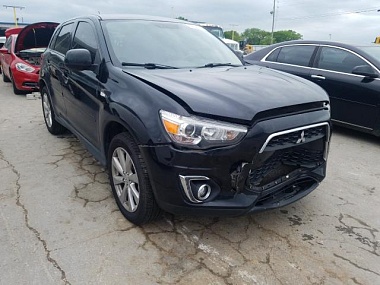 MITSUBISHI OUTLANDER SPORT ES 2015