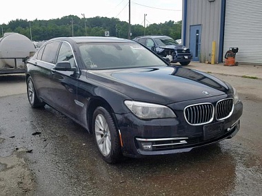 BMW 740 LXI, 2015