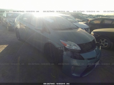   TOYOTA PRIUS, 2013