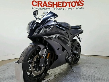 YAMAHA YZFR6, 2016