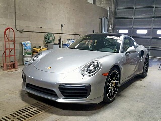 PORSCHE 911 TURBO