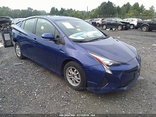   TOYOTA PRIUS, 2016