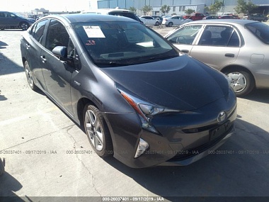   TOYOTA PRIUS, 2017