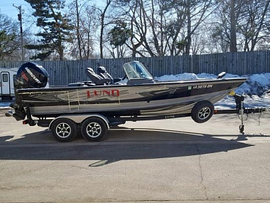 LUND BOAT