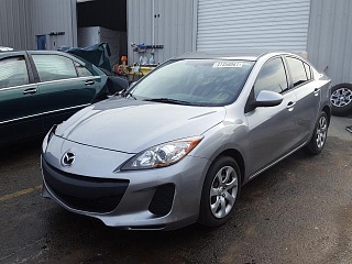 MAZDA 3 I 2013